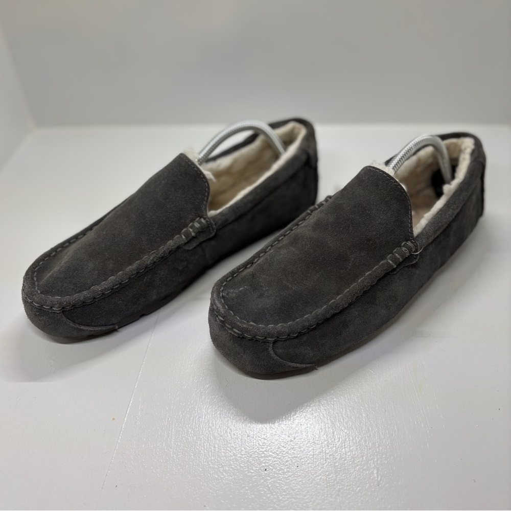 Koolaburra by UGG Men's Tipton slipper in a gray size 11 - Picture 2 of 11